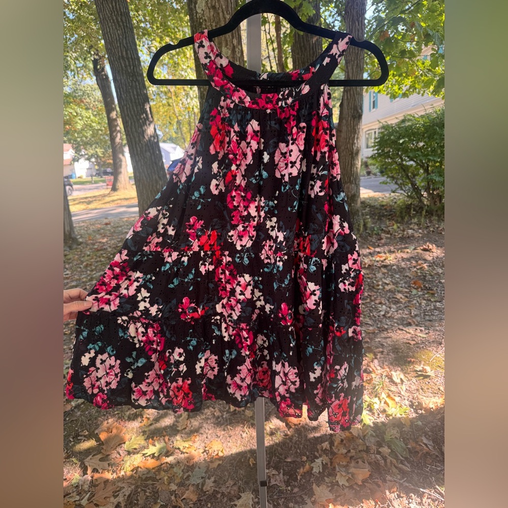 Torrid‎ Floral Sleeveless Top
